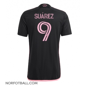Billige Fotballdrakt Inter Miami Luis Suarez #9 Replika Bortedrakt 2024-25 Kortermet
